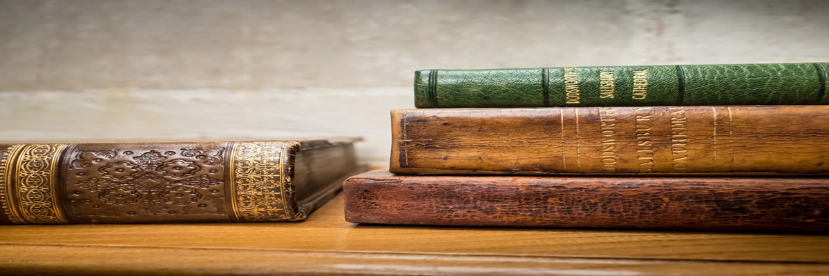 The library has over 10,000 leather bound books