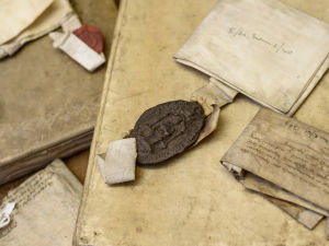 How the archive is organised and catalogued